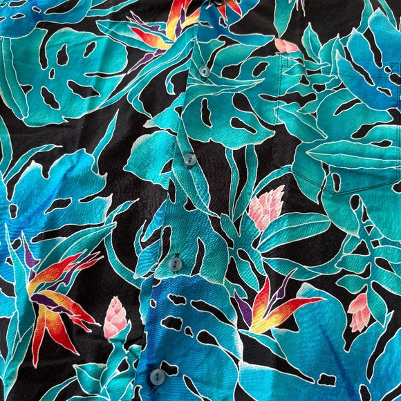 VINTAGE HILO HATTIE ALOHA SHIRT SIZE: MEDIUM - Picture 3 of 4